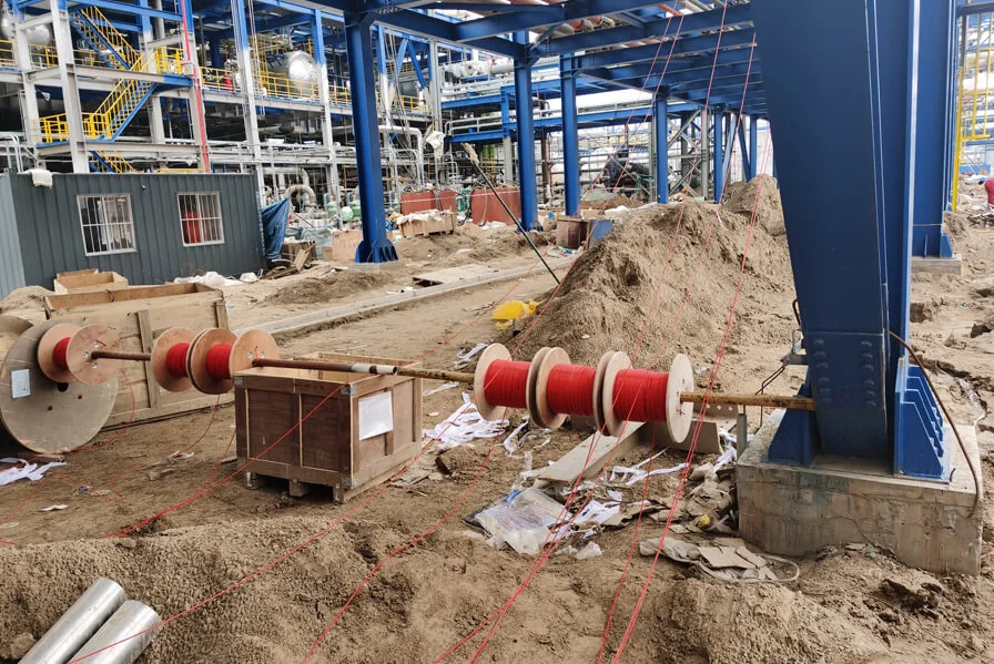 1.2 milioni di unità di idrocarburi leggeri T/Y e galleria di tubi esterni di Shandong Shouguang Luqing petrolchimico Co., Ltd.