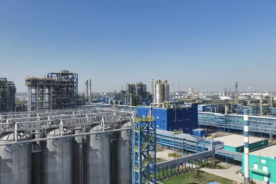 Sistema di tracciamento elettrico domestico per il progetto dimostrativo di integrazione intelligente di stoccaggio e trasporto di Shandong Chambroad Petrochemicals Co., Ltd.